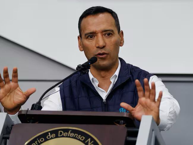 MinDefensa, Pedro Sánchez