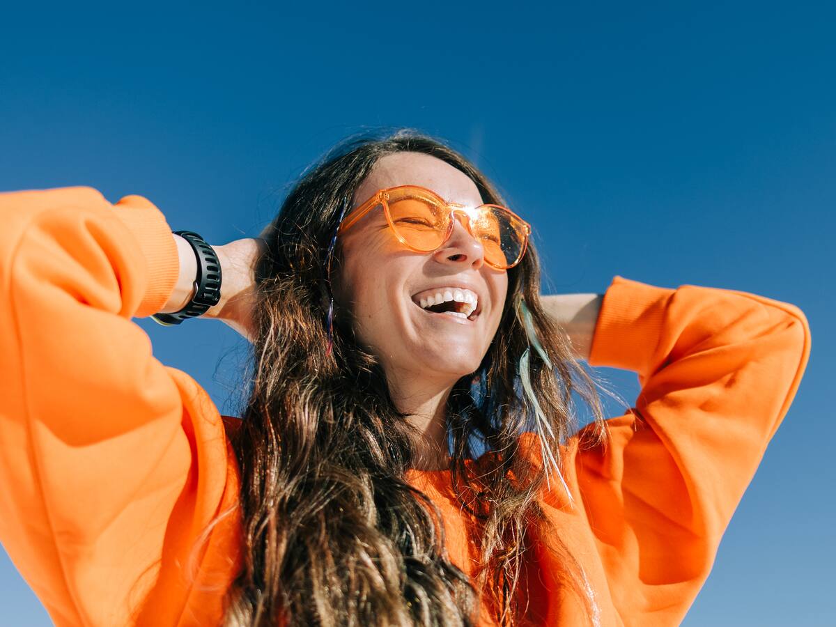 ¿Es posible “entrenar” al cerebro para lograr ser más felices? Neurólogo responde