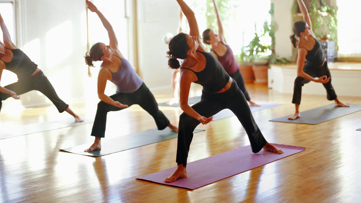 3 ejercicios de yoga para tener piernas delgadas y tonificadas