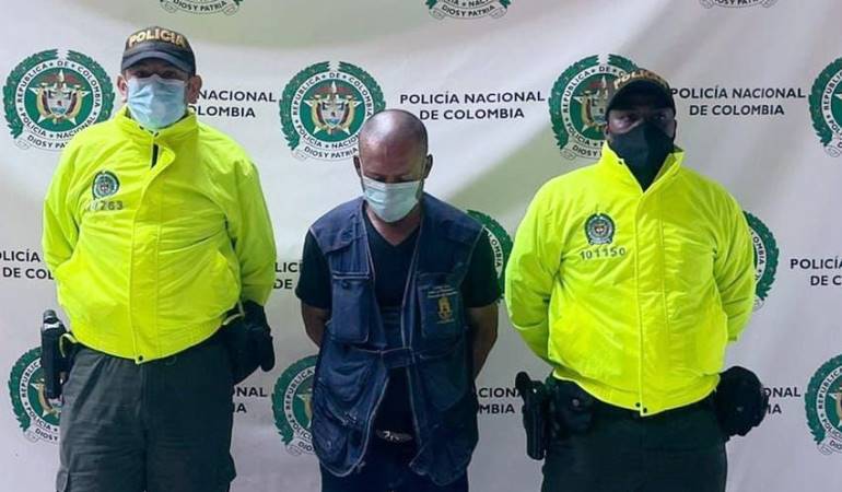 El sujeto es señalado de abusar sexualmente de nueve menores de edad y secuestrar a una niña de 13 años. Foto: Policía.