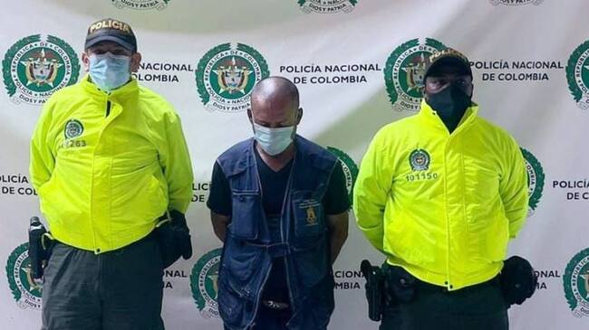 El sujeto es señalado de abusar sexualmente de nueve menores de edad y secuestrar a una niña de 13 años. Foto: Policía.