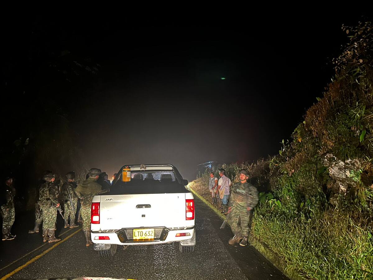 Otro carro de la UNP en líos: gobernador indígena llevaba más de 200 millones de pesos