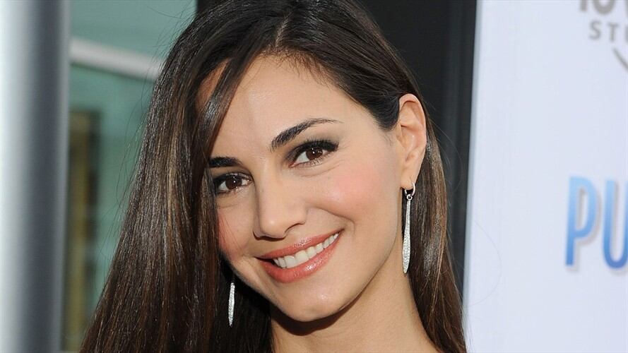 Con tierna fotografía Valerie Domínguez anunció la llegada de su bebé. Foto: Angela Weiss/Getty Images