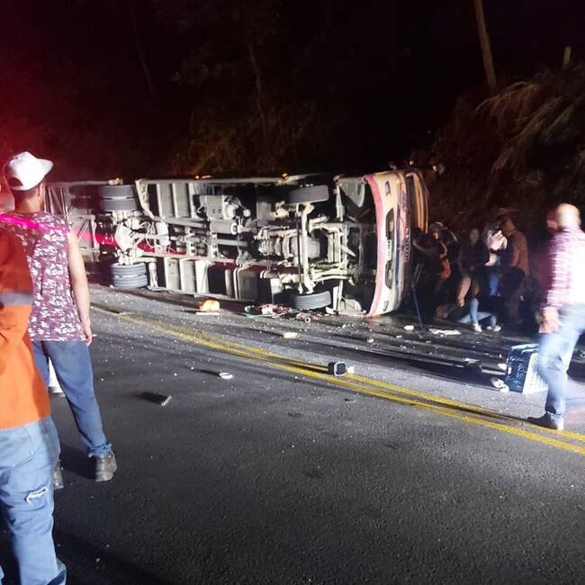 Accidente bus de servicio público / Foto: Suministrada Comunidad