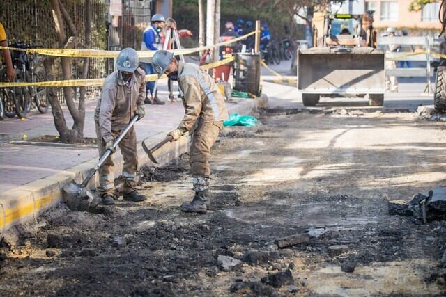 Maquinaria obsoleta se habría utilizado para  tapar huecos en Bogotá. Foto: Colprensa/Alcaldía de Bogotá.