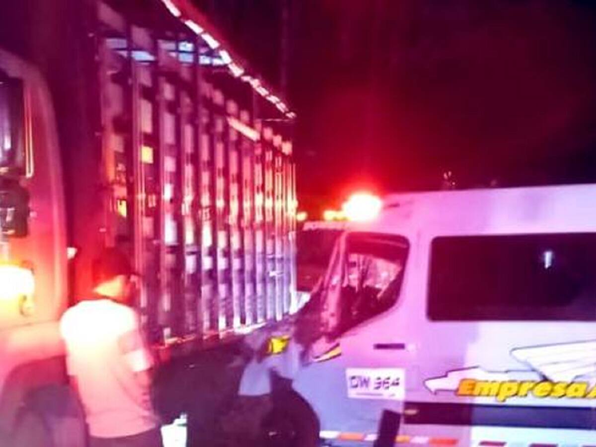Ocho personas lesionadas dejó un accidente en la vía Manizales - Bogotá