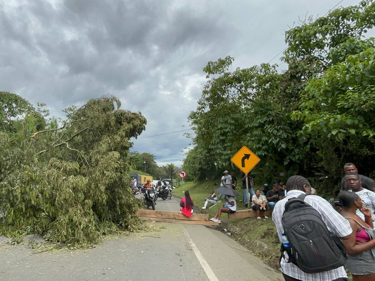 Se levantó bloqueo en vía Buga-Buenaventura por parte de comunidades de Anchicayá