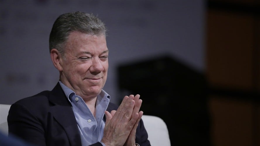 La tierna foto con la que Santos celebró el cumpleaños de su nieta. Foto: Colprensa