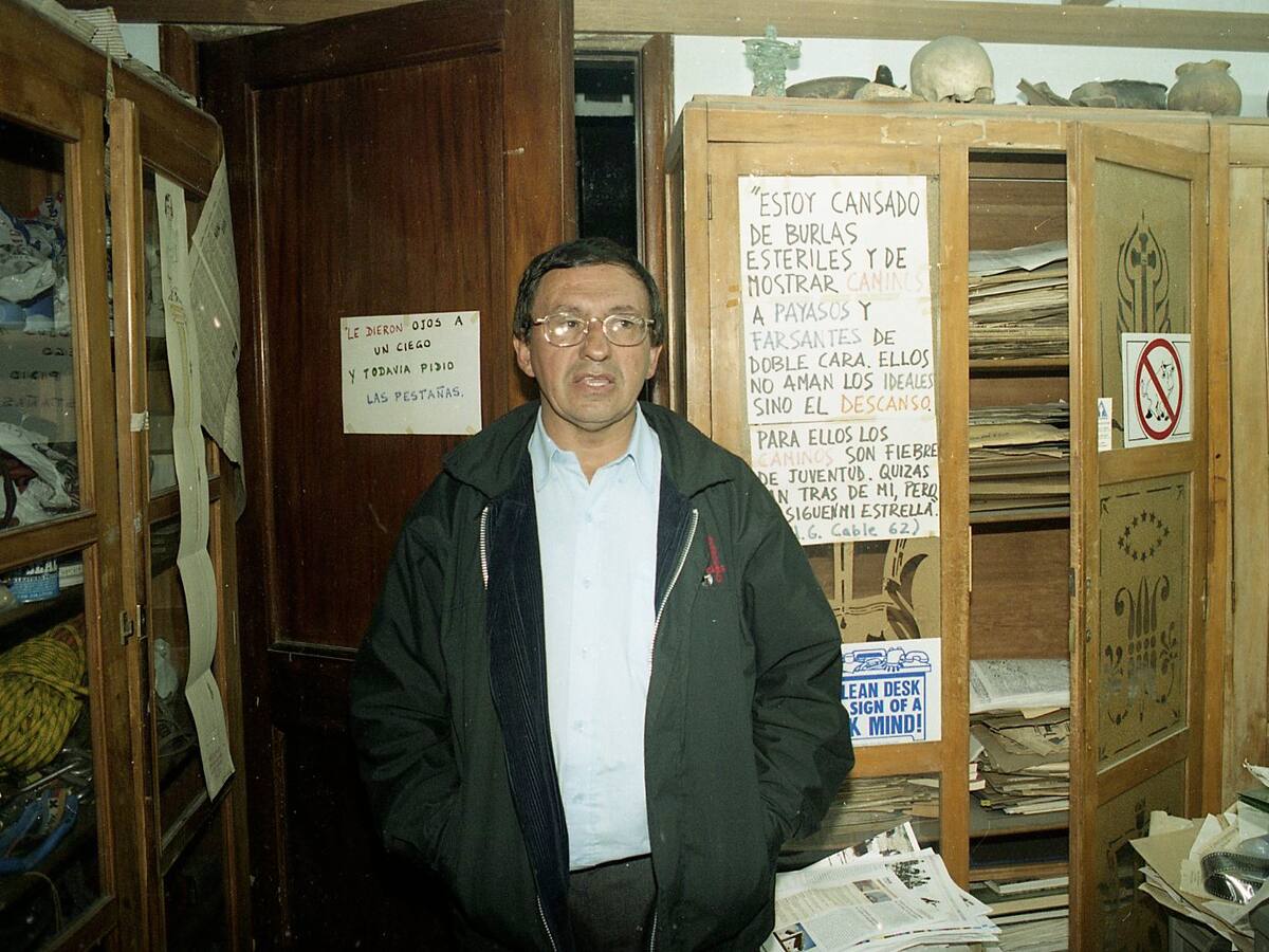 Andrés Hurtado García sacó nuevo libro donde expresa su pasión por Colombia
