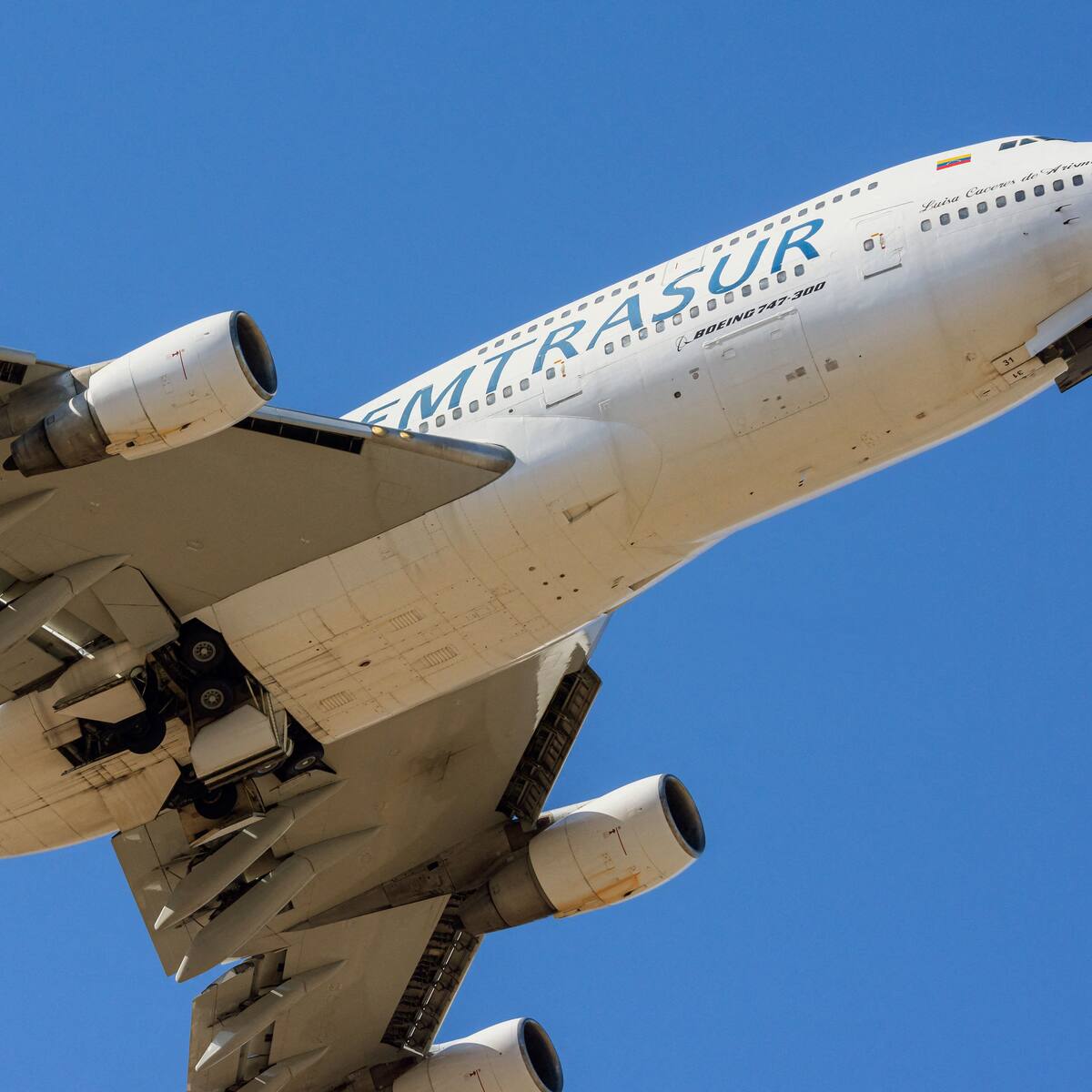 El avión venezolano-iraní incautado está vinculado al terrorismo: diputado argentino