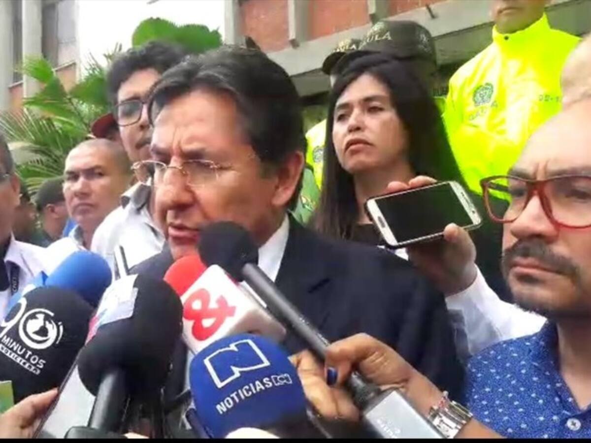 Dictamen forense confirma identidad de periodistas ecuatorianos