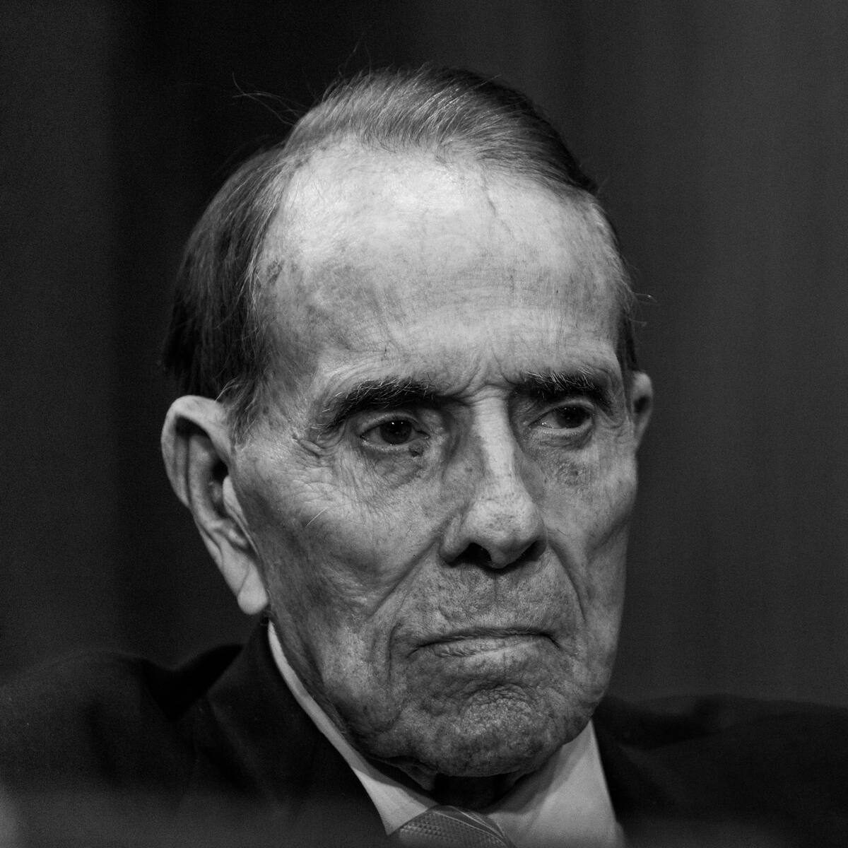 Bob Dole, candidato presidencial de EE.UU. y exsenador republicano, falleció a los 98 años