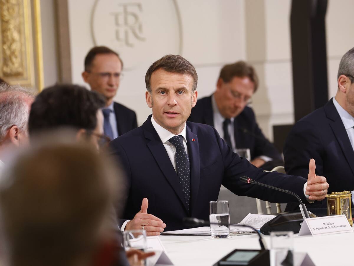 Macron denunció que los aranceles de Trump son “brutales” e “infundados”