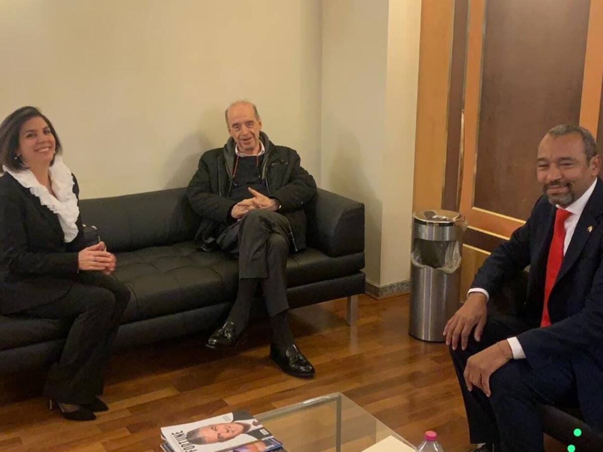 Colombia hace presencia en funeral del papa emérito Benedicto XVI