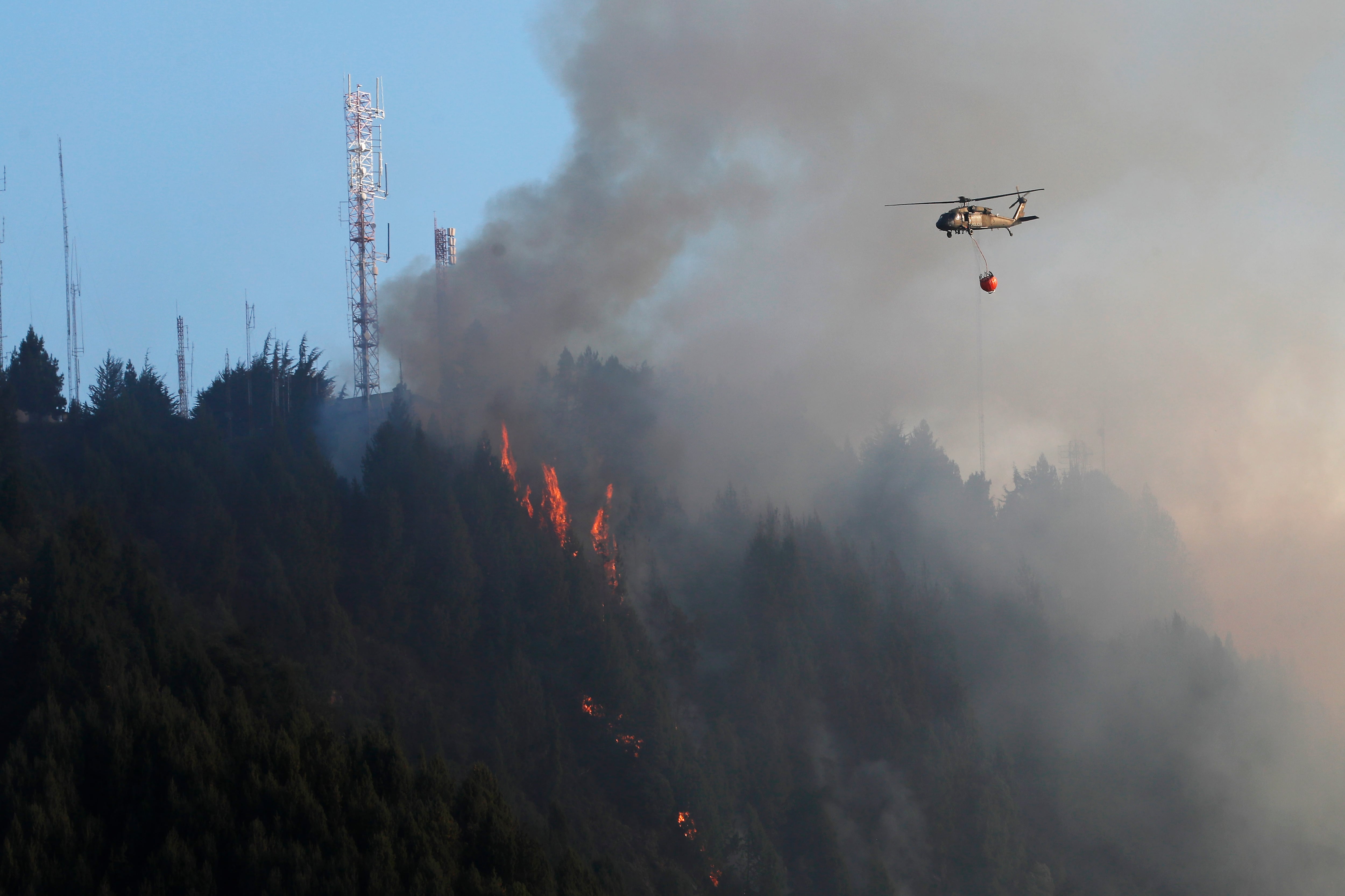 Incendio en Bogotá | Foto: EFE