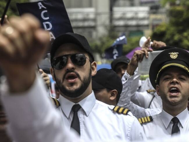 Primera jornada de procesos disciplinarios en Avianca dejó 20 pilotos despedidos de Acdac. Foto: Getty Images