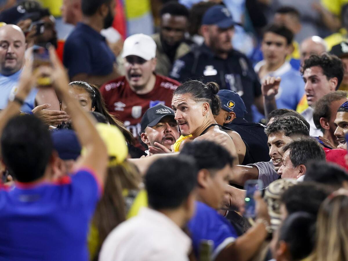Conmebol condenó violencia tras pelea de hinchas colombianos y jugadores uruguayos