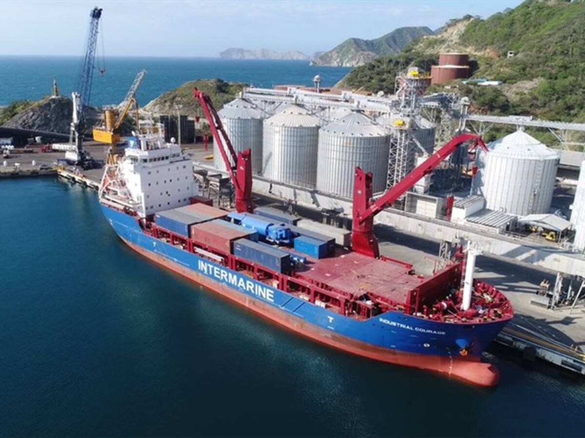 Barco de última generación inicia operación en el Puerto de Santa Marta