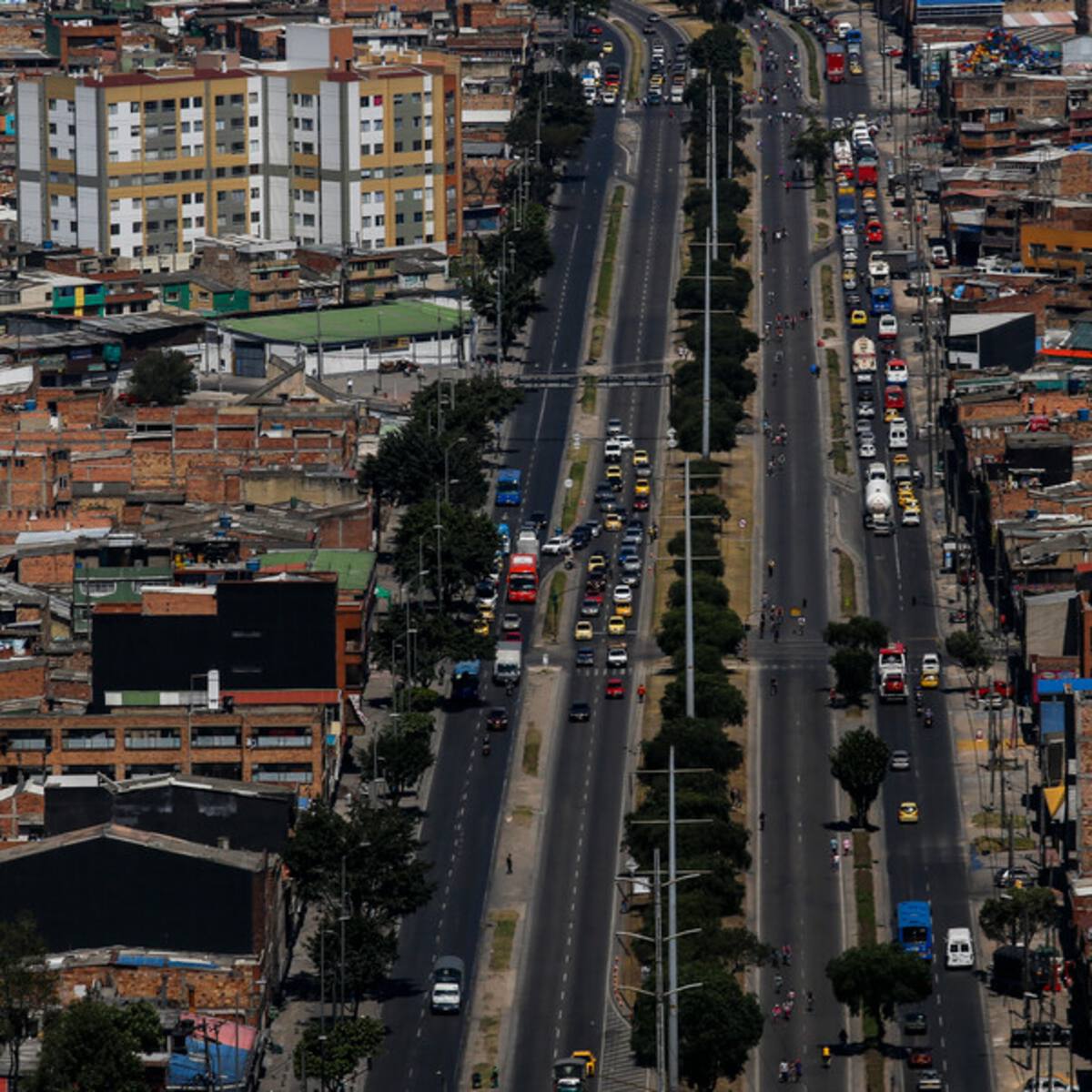 Pico y placa en Bogotá 17 de marzo: restricciones y horarios para carros particulares y taxis