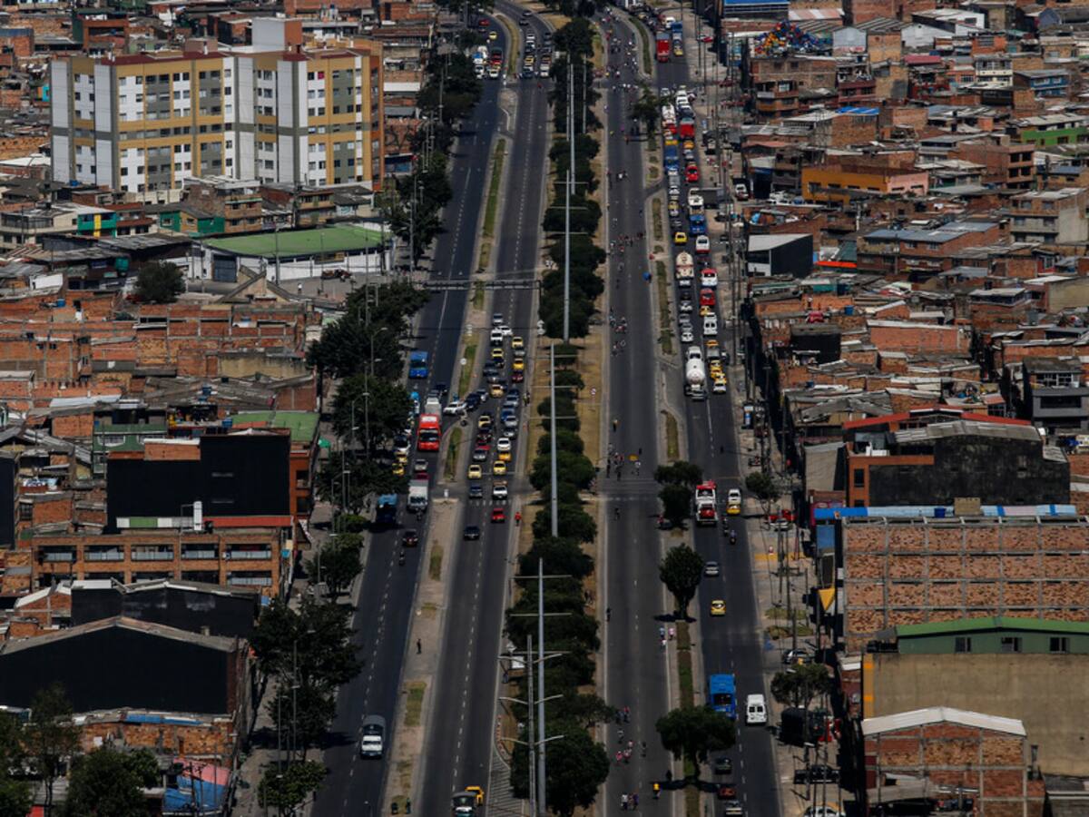 Pico y placa en Bogotá 17 de marzo: restricciones y horarios para carros particulares y taxis
