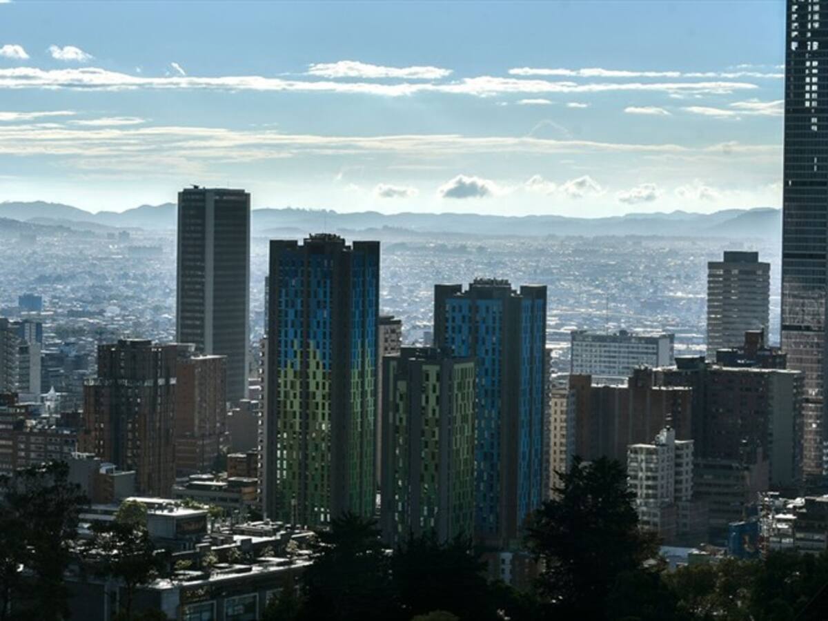 Explosión en barrio de Puente Aranda de Bogotá dejó 10 heridos