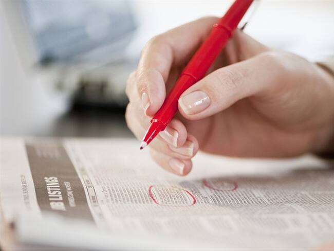 El desempleo en Colombia disminuyó durante el sexto mes del año, ubicándose en 14,4%. Foto: Getty Images / TETRA IMAGES