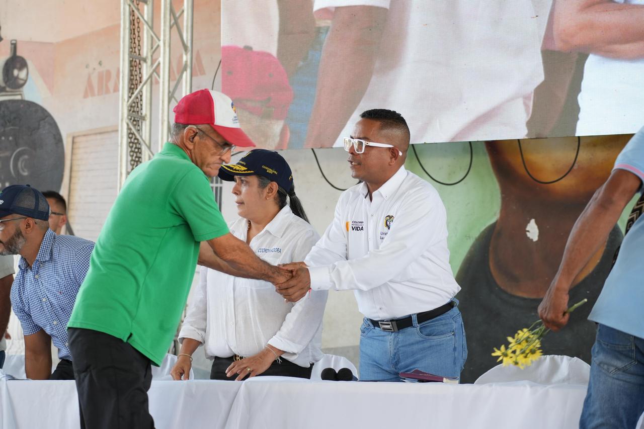 Cerca de 1.400 cartas de indemnización reciben  víctimas del Magdalena/ Unidad de Víctimas.