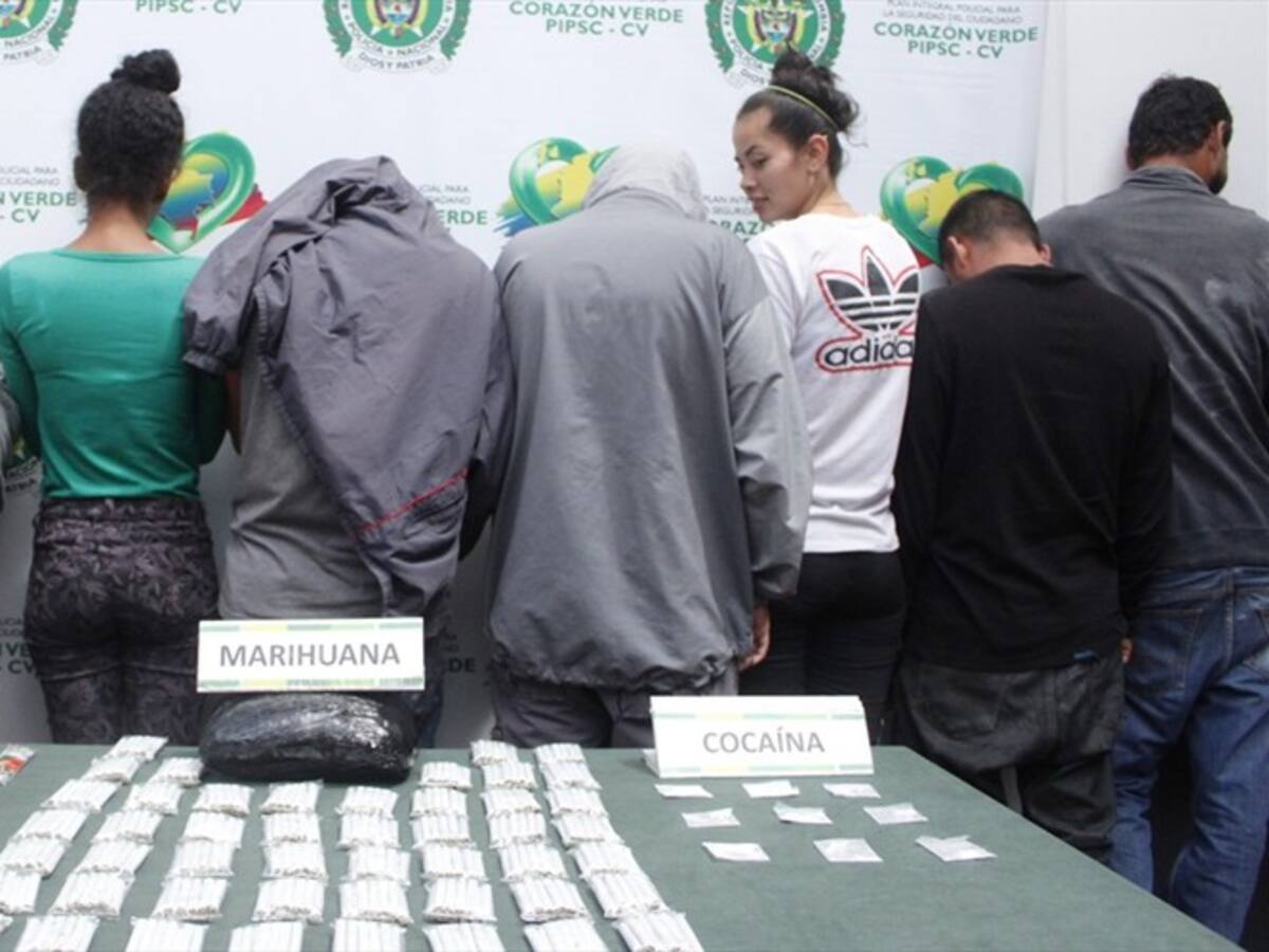 Desarticulan banda “Los Azules” que inducía a estudiantes al consumo de drogas en Cali