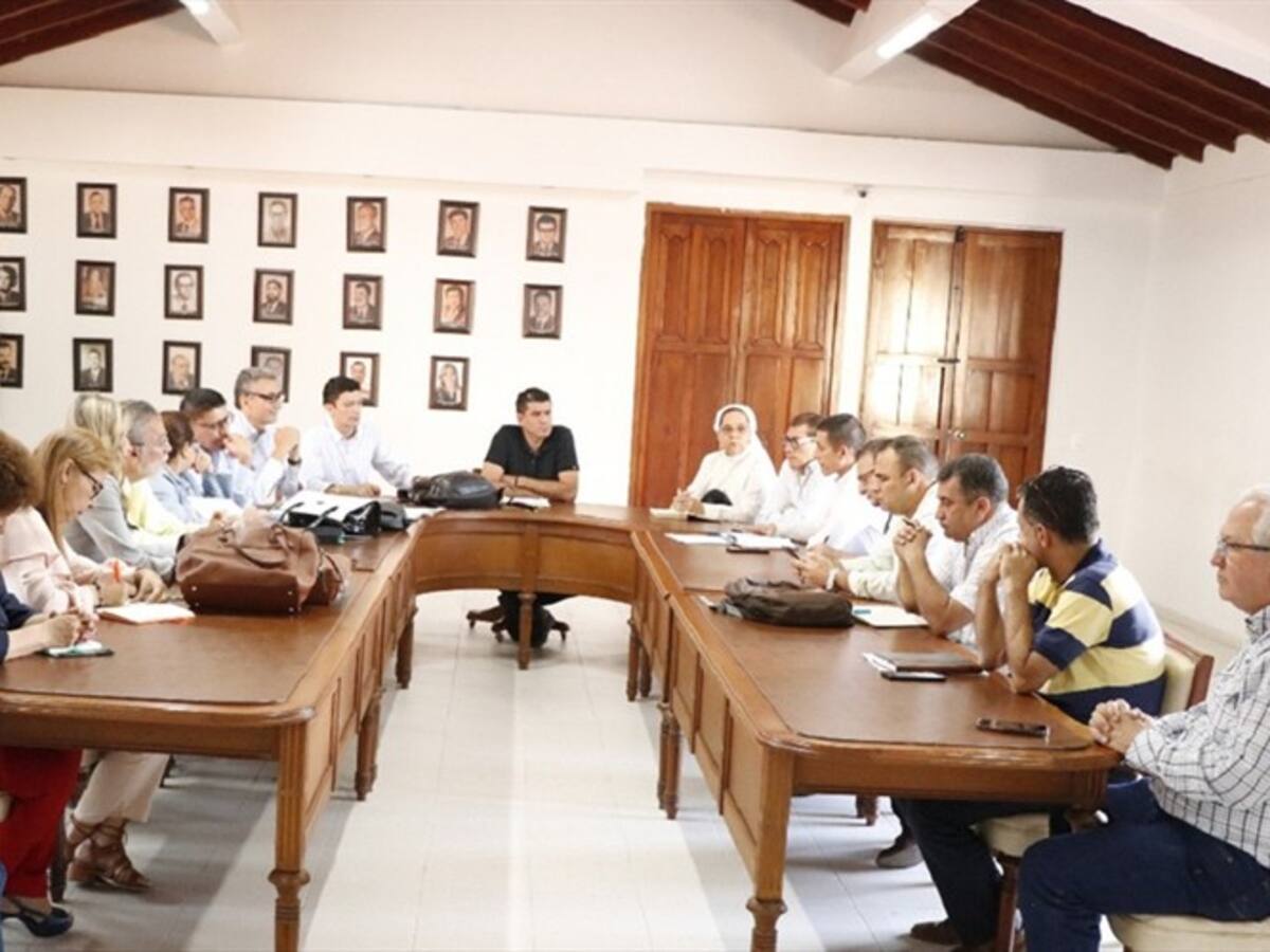 Alcaldes reclaman recursos para el suministro de transporte escolar