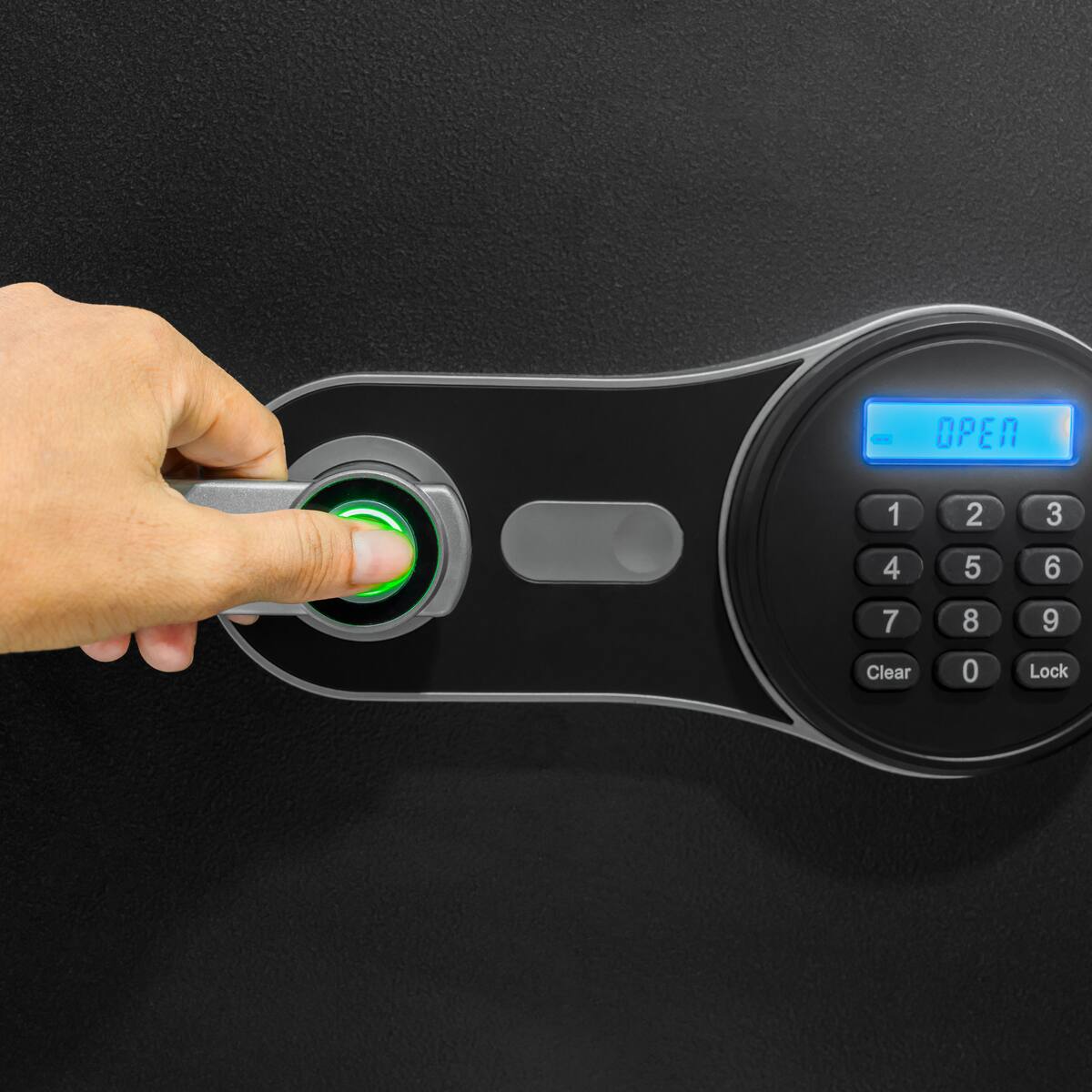 Escritora denunció robo de bienes en caja de seguridad de un hotel: “la desempotraron”