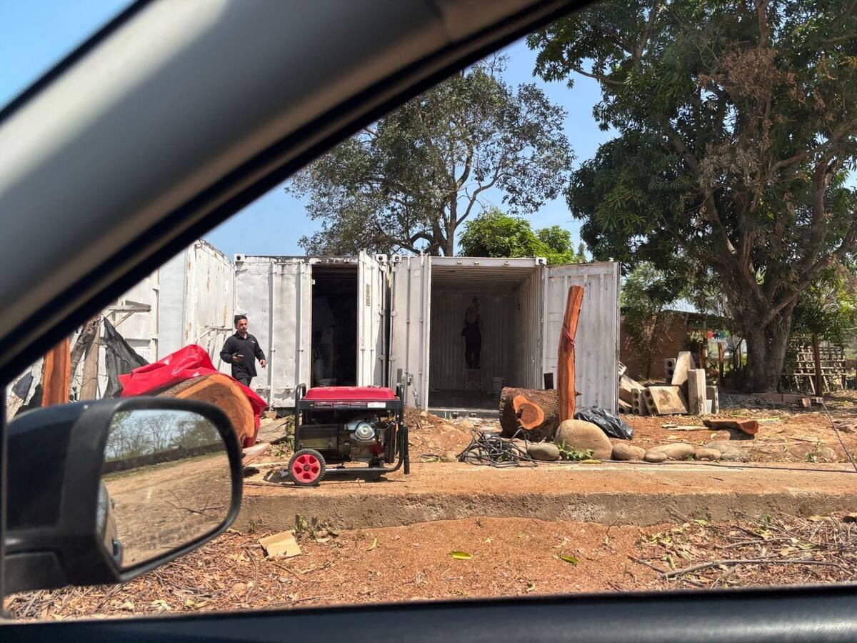 Fotos: los contenedores que Helicol usa como oficinas en base de Paz de Ariporo, según Ecopetrol