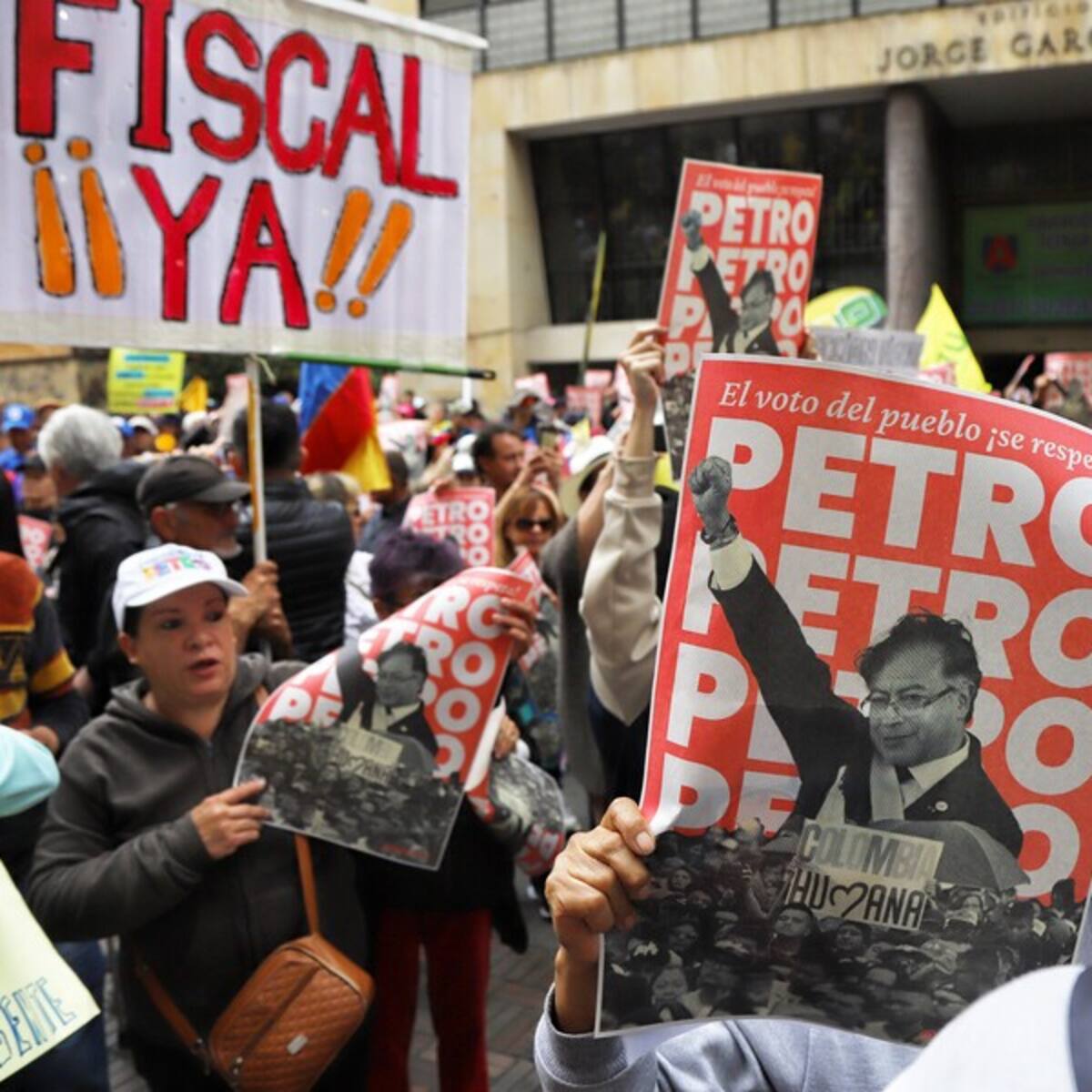 Consejo Gremial rechaza actos violentos contra la Corte Suprema y pide no presionarla