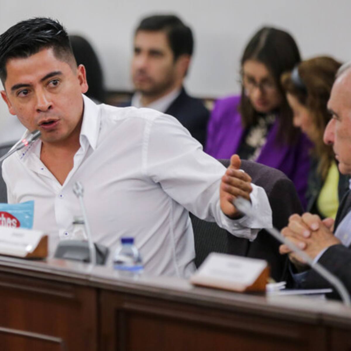 Corte estudia denuncia por injuria y calumnia contra Ariel Ávila