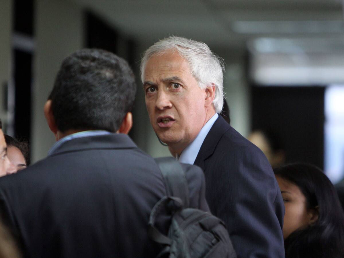 A juicio exfuncionarios de Samuel Moreno por irregularidades en contratación