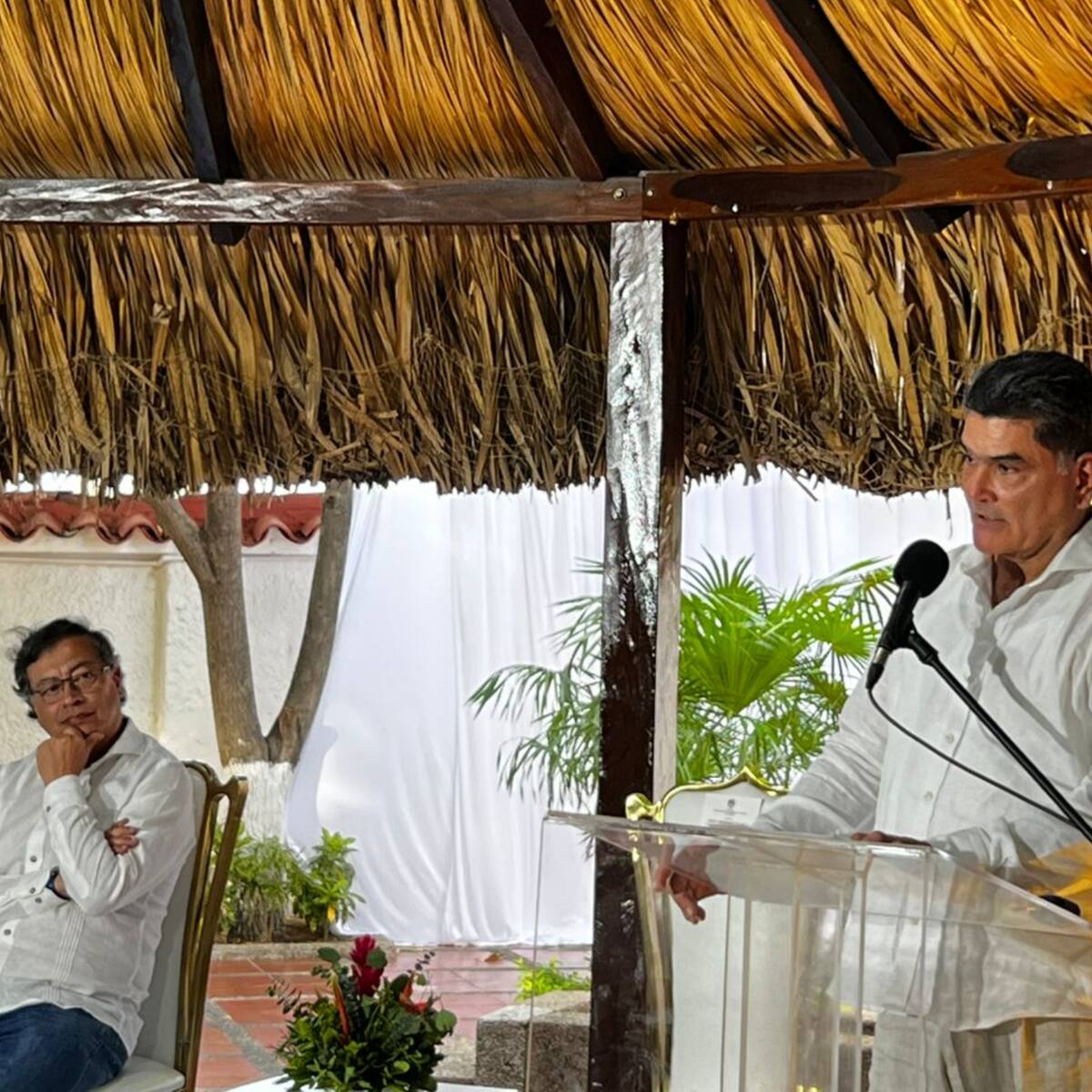 Gregorio Eljach se posesiona como procurador general en un acto simbólico en La Guajira