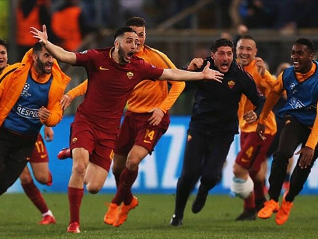 ¡Día historio para la Roma! Clasifica a semifinal de la Champions y elimina al Barcelona. Foto: Getty Images