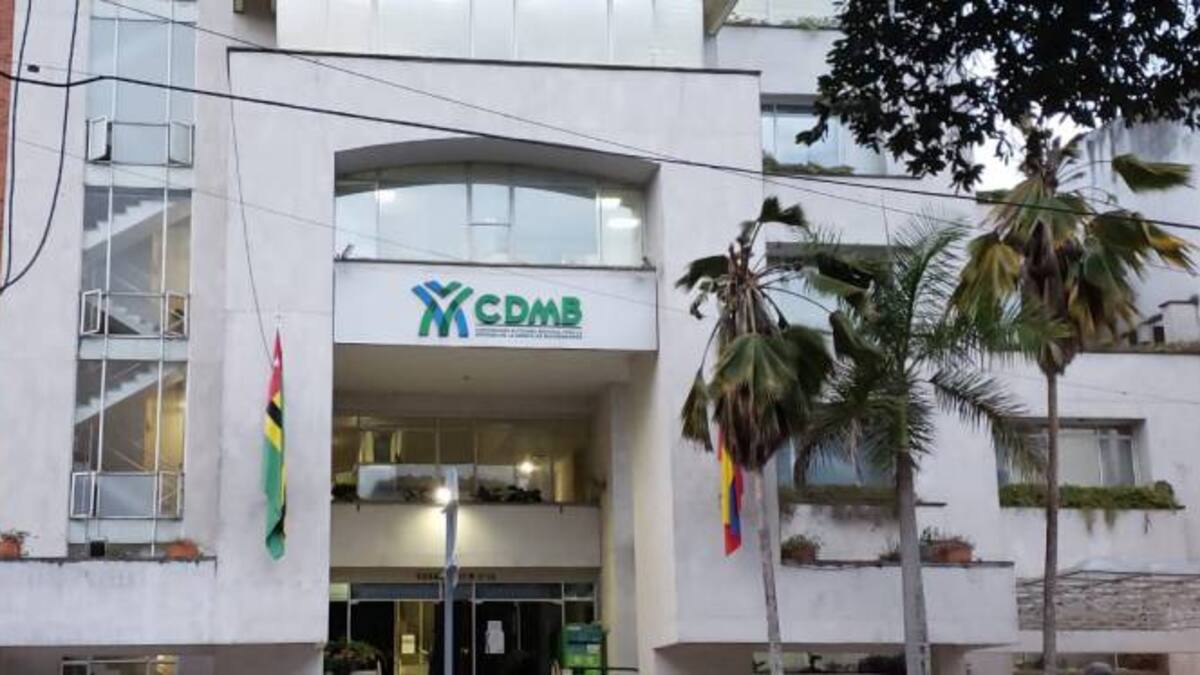 Polémica por el giro de la sobretasa ambiental de Bucaramanga a la Cdmb