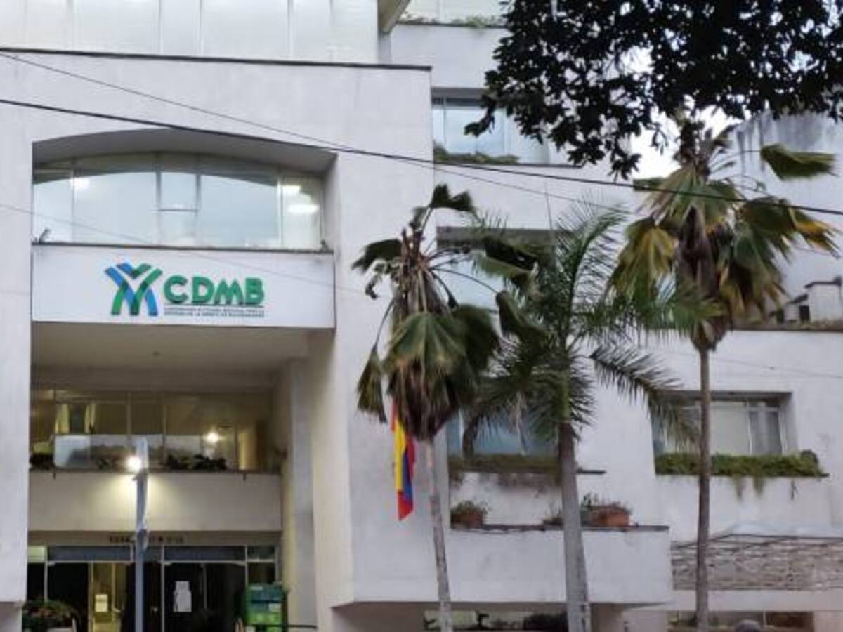 Polémica por el giro de la sobretasa ambiental de Bucaramanga a la Cdmb