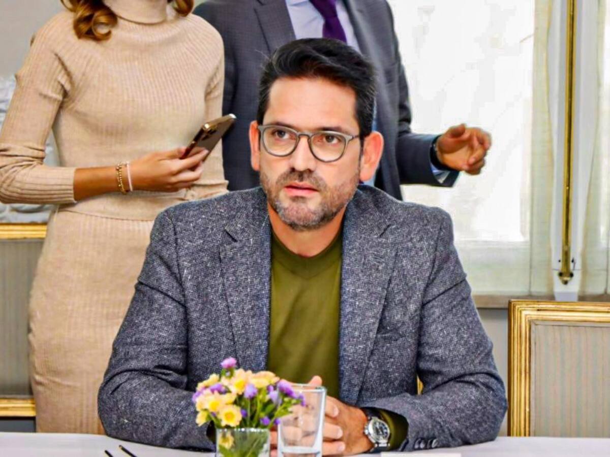 Juan Guillermo Zuluaga renuncia a su aspiración presidencial: apoyará al ganador de su coalición