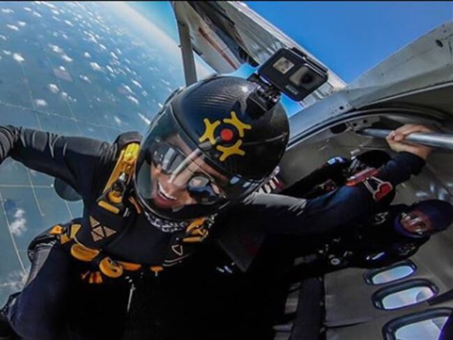 La paracaidista colombiana que está a punto de romper un récord mundial