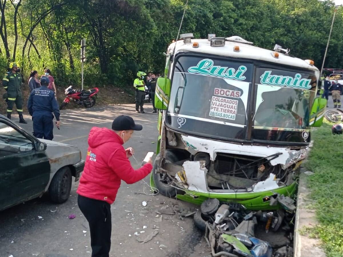 Asciende a 11 los heridos por accidente de tránsito en Bucaramanga
