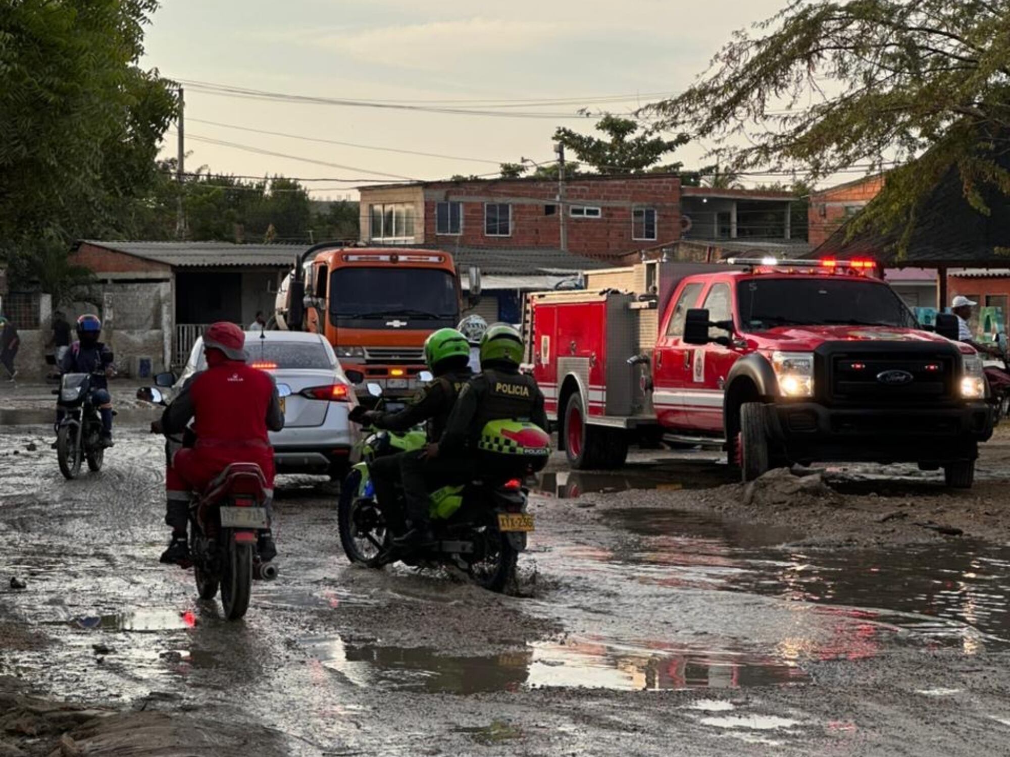 Emergencia en Cartagena por tubería rota