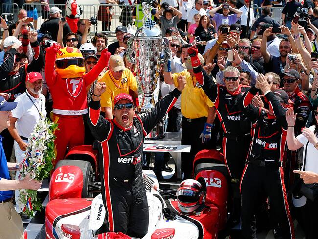 Juan Pablo Montoya, ganador de las 500 de Indianápolis en el 2015. Foto: Jonathan Ferrey/Getty Images