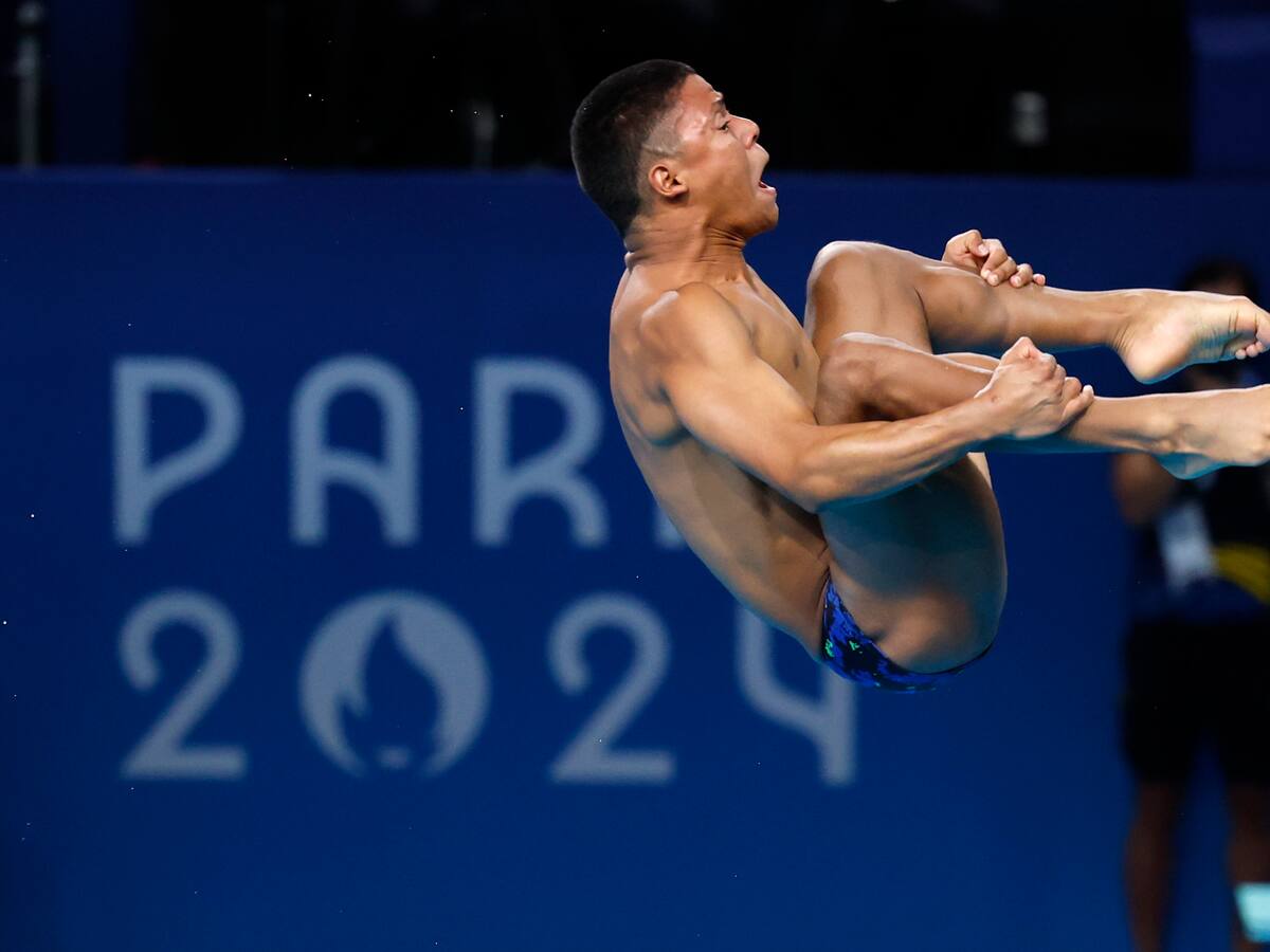 ¡Gracias! Luis Felipe Uribe ganó diploma olímpico en clavados de París 2024