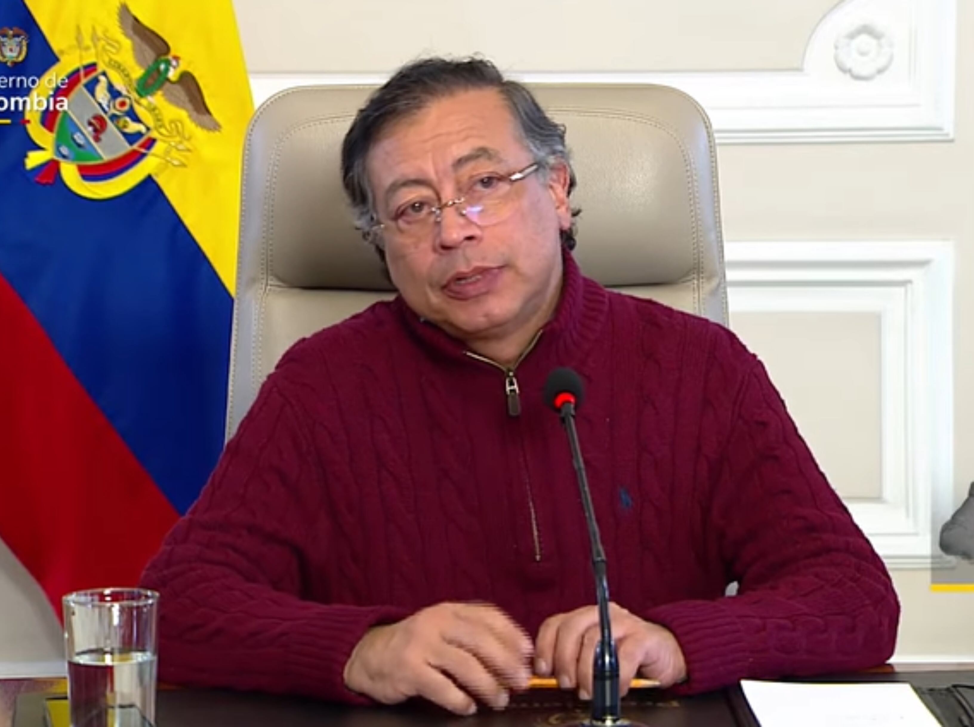 Gustavo Petro le pidió a la canciller Laura quitar requisitos para nombrar embajadores. Foto: Presidencia Colombia