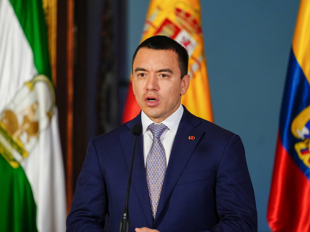 Noboa afirmó que 300 presos peligrosos fueron enviados a nueva cárcel de máxima seguridad