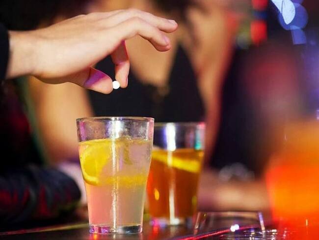 Duro relato de joven víctima de escopolamina en Bogotá: los obligaban a beber sustancias