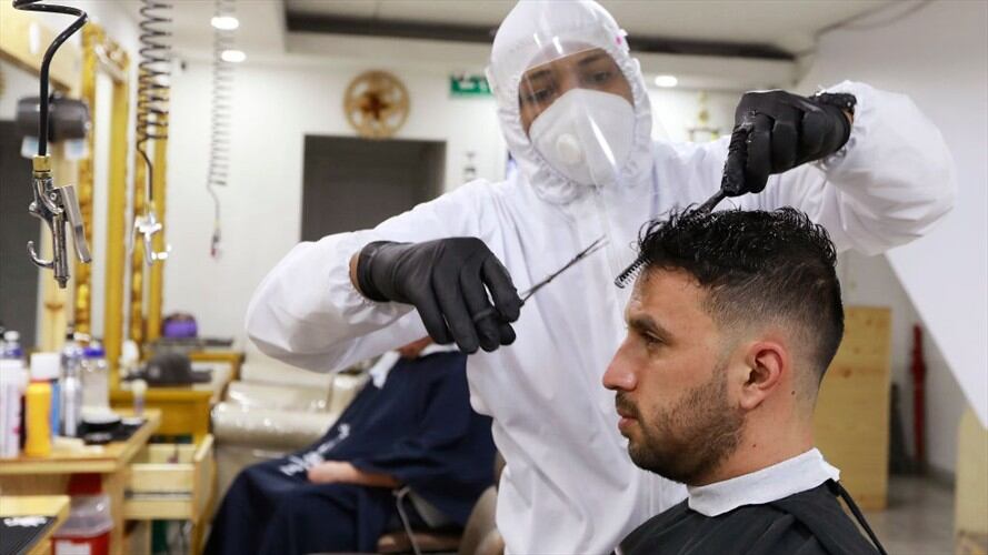 La Secretaría de Gobierno de Bogotá abrió la convocatoria “Es Microempresa Local”. Foto: Getty Images / JOHN VIZCAINO