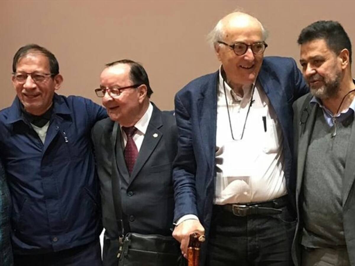 Las duras críticas de destacados historiadores en medio del Bicentenario