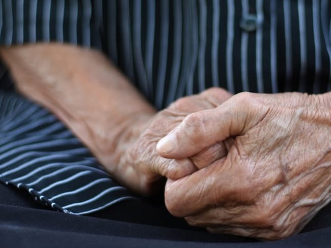 Denuncian almuerzos precarios en hogar para adultos mayores en Santa Marta